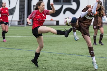 Bild 320 - wBJ FC St. Pauli - Walddoerfer SV : Ergebnis: 3:4